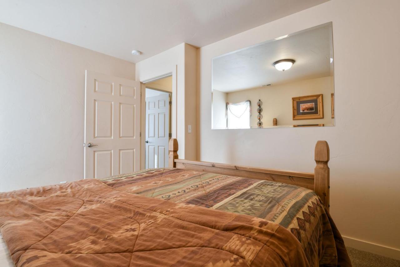 Rv M4 - Moab Get Away And Great Price For The Family! Villa Esterno foto