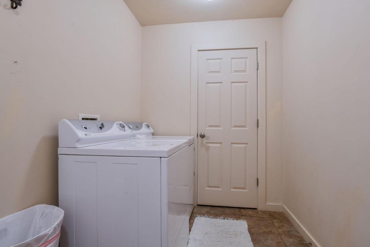 Rv M4 - Moab Get Away And Great Price For The Family! Villa Esterno foto