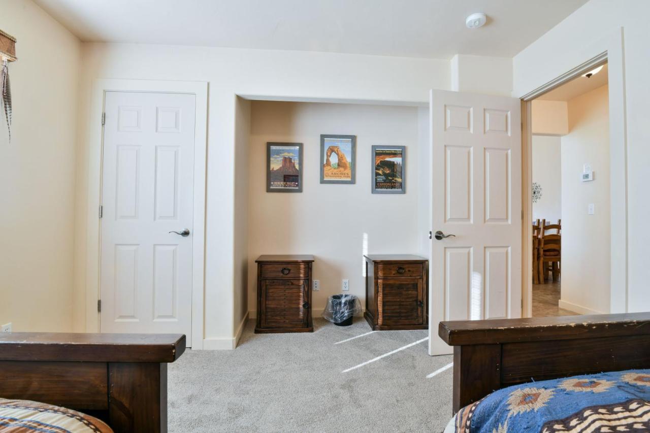 Rv M4 - Moab Get Away And Great Price For The Family! Villa Esterno foto