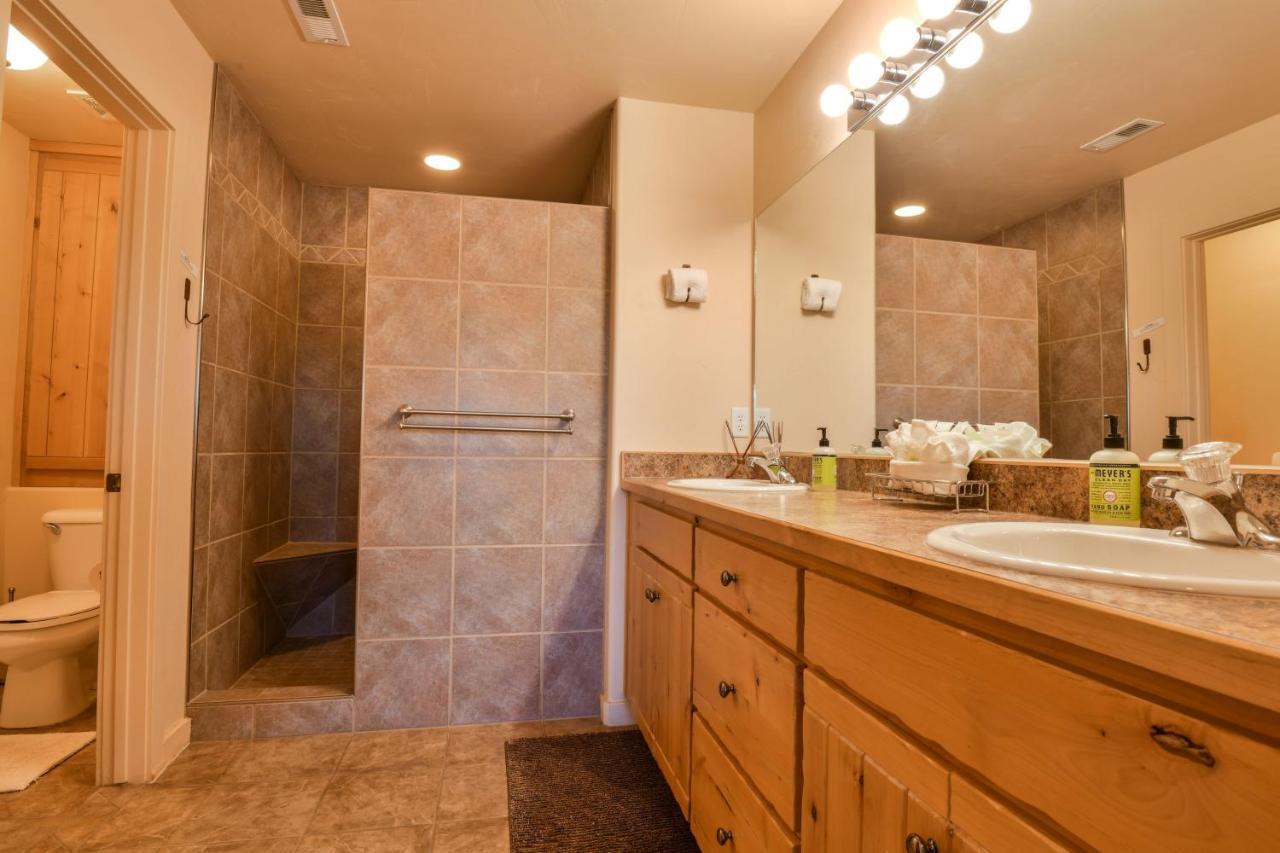 Rv M4 - Moab Get Away And Great Price For The Family! Villa Esterno foto