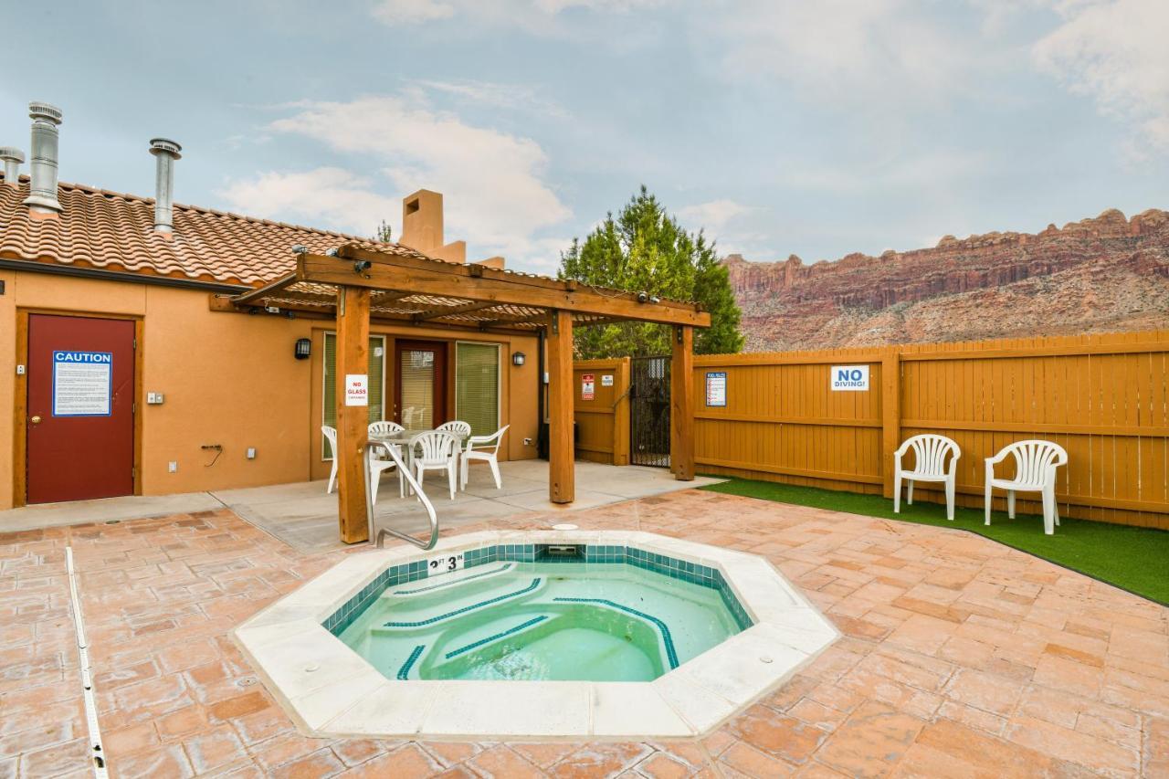 Rv M4 - Moab Get Away And Great Price For The Family! Villa Esterno foto