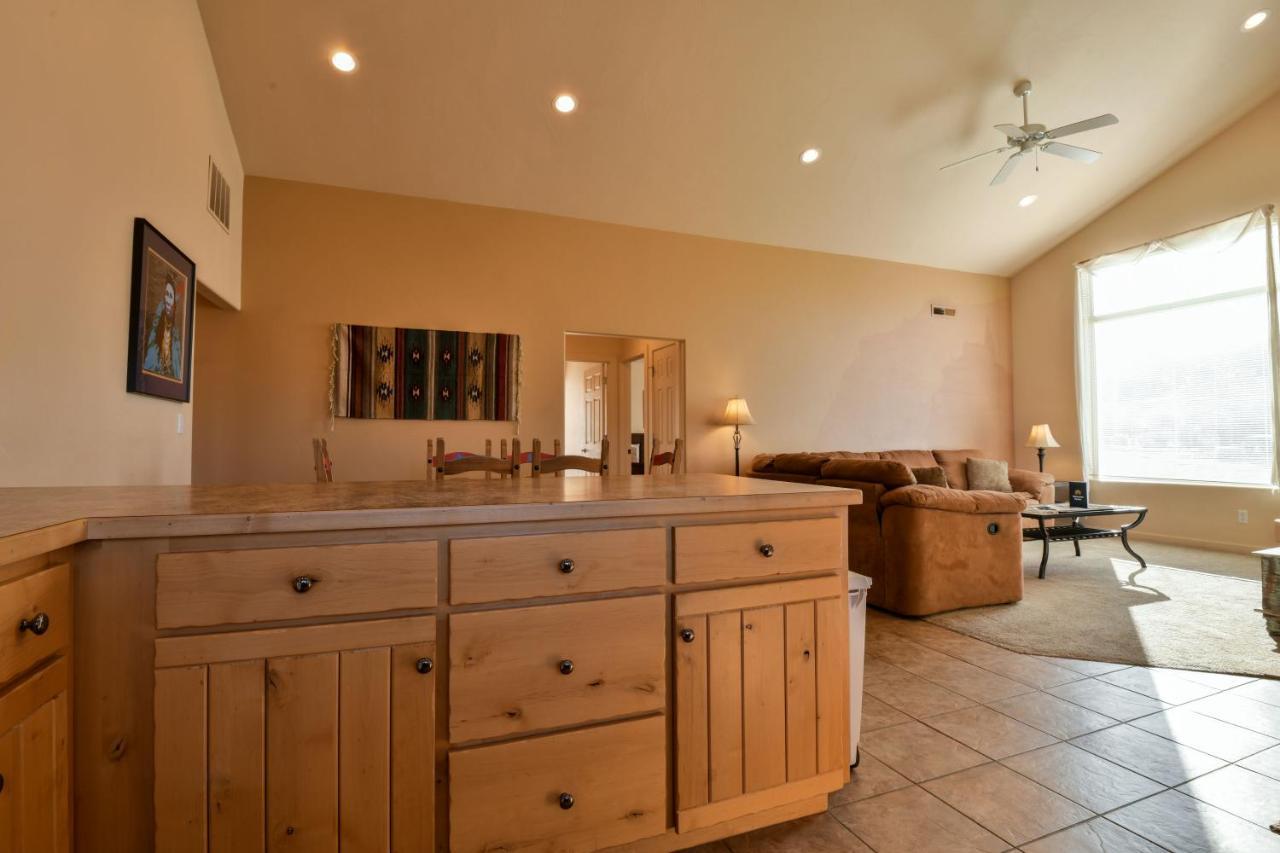 Rv M4 - Moab Get Away And Great Price For The Family! Villa Esterno foto
