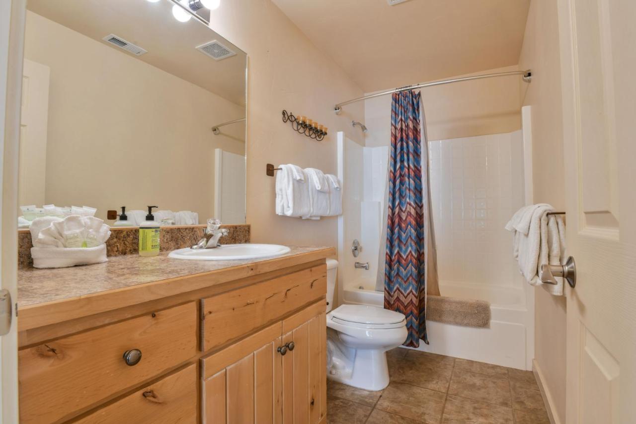 Rv M4 - Moab Get Away And Great Price For The Family! Villa Esterno foto
