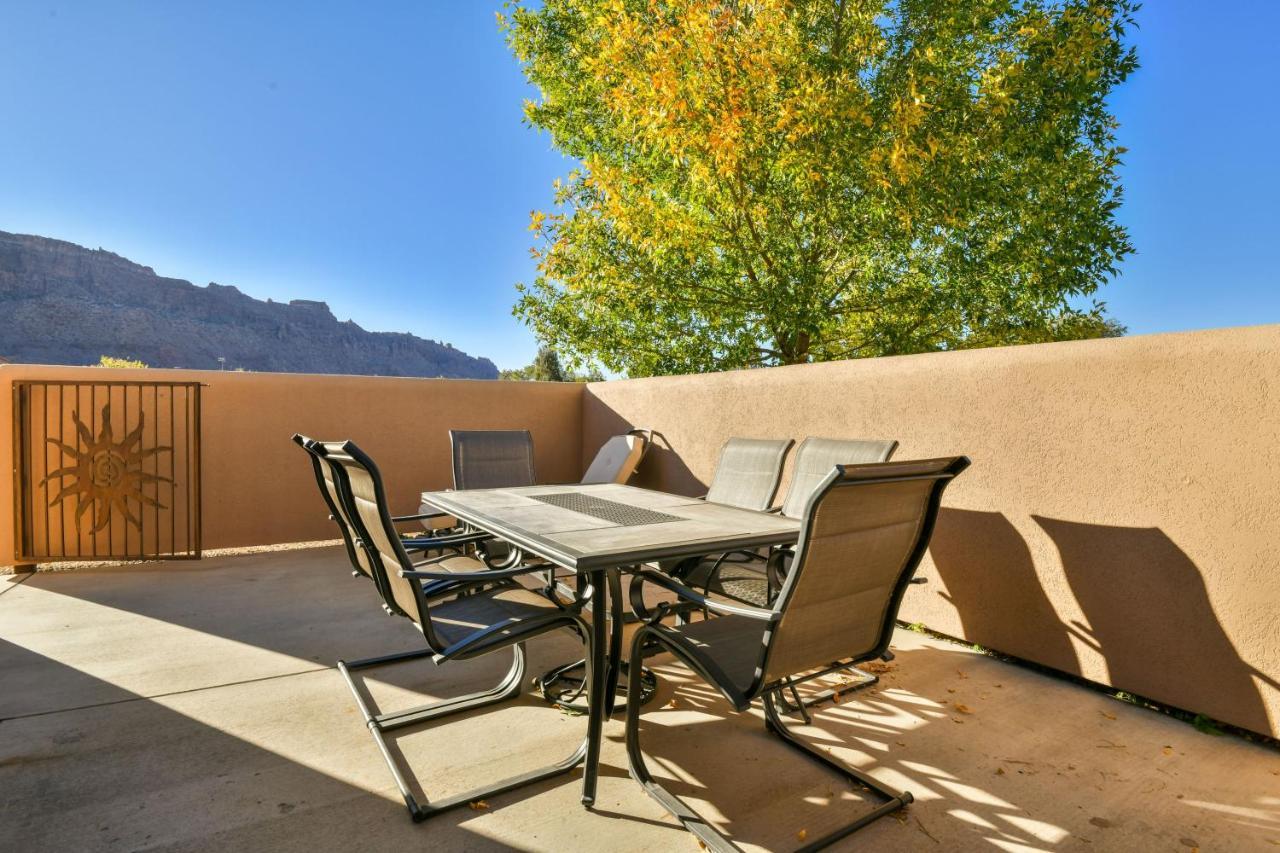 Rv M4 - Moab Get Away And Great Price For The Family! Villa Esterno foto